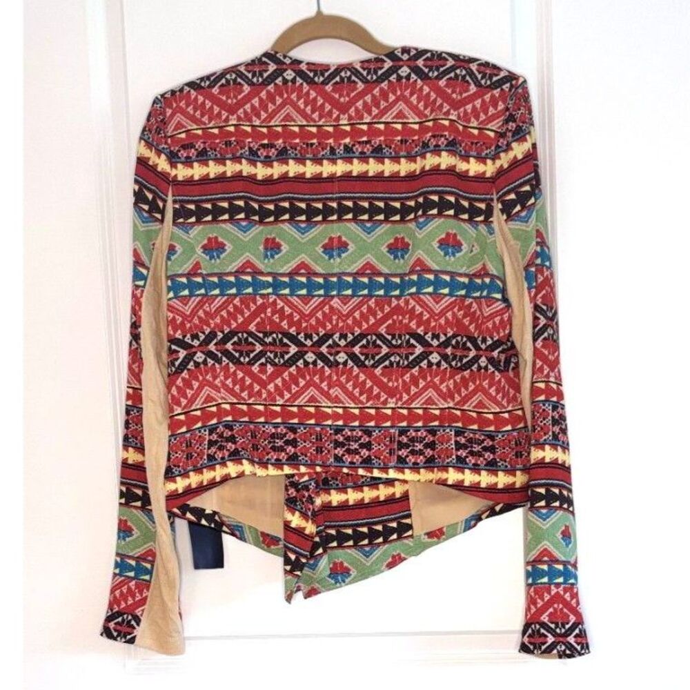 BCBG MAXAZRIA “Ash” Statement Jacket | Size L | NWT | Tribal-Inspired Pattern - Picture 4 of 6